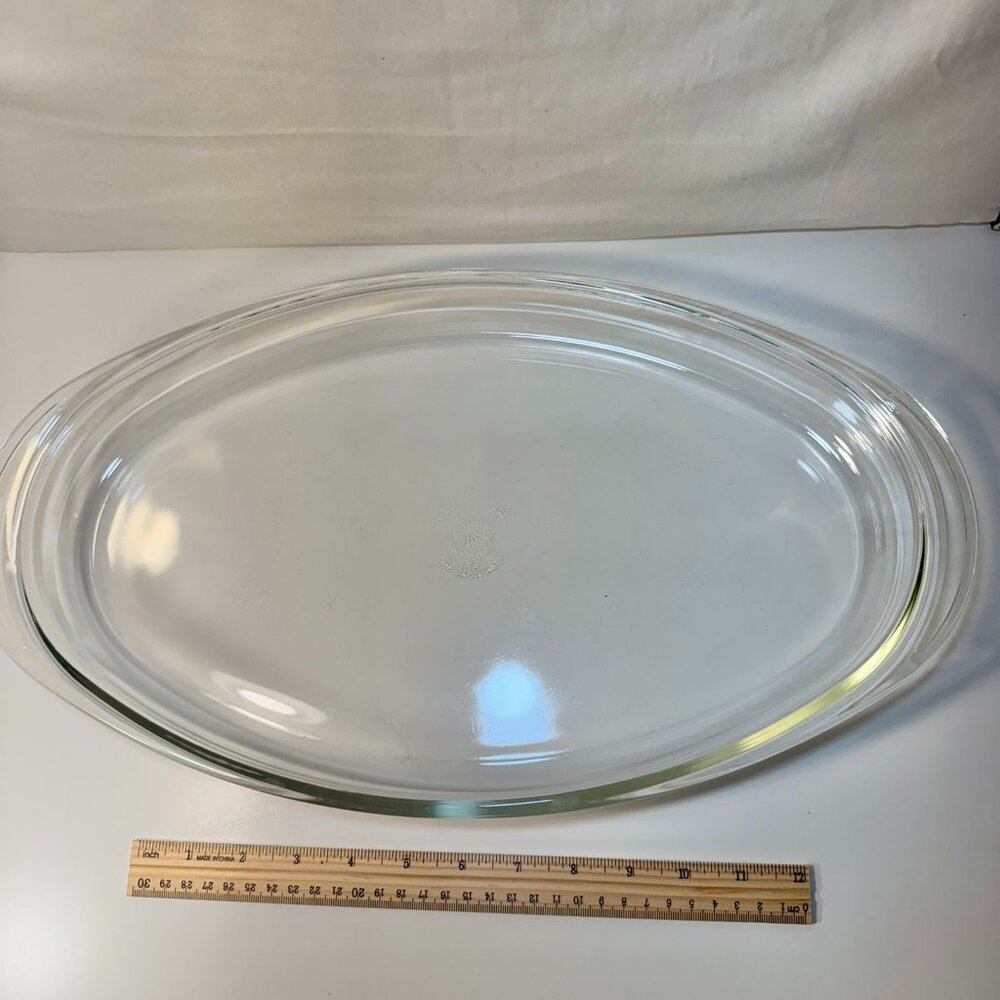 Pyrex Platter #1233, B 5, 3 QT